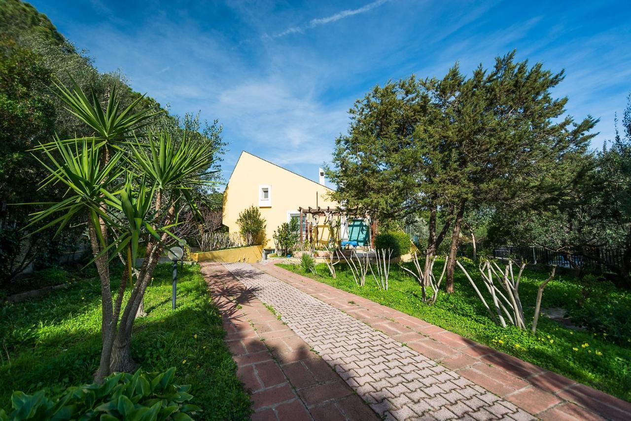 Hotiday Apartment Collection - Villa Alba Cala Liberotto Dış mekan fotoğraf